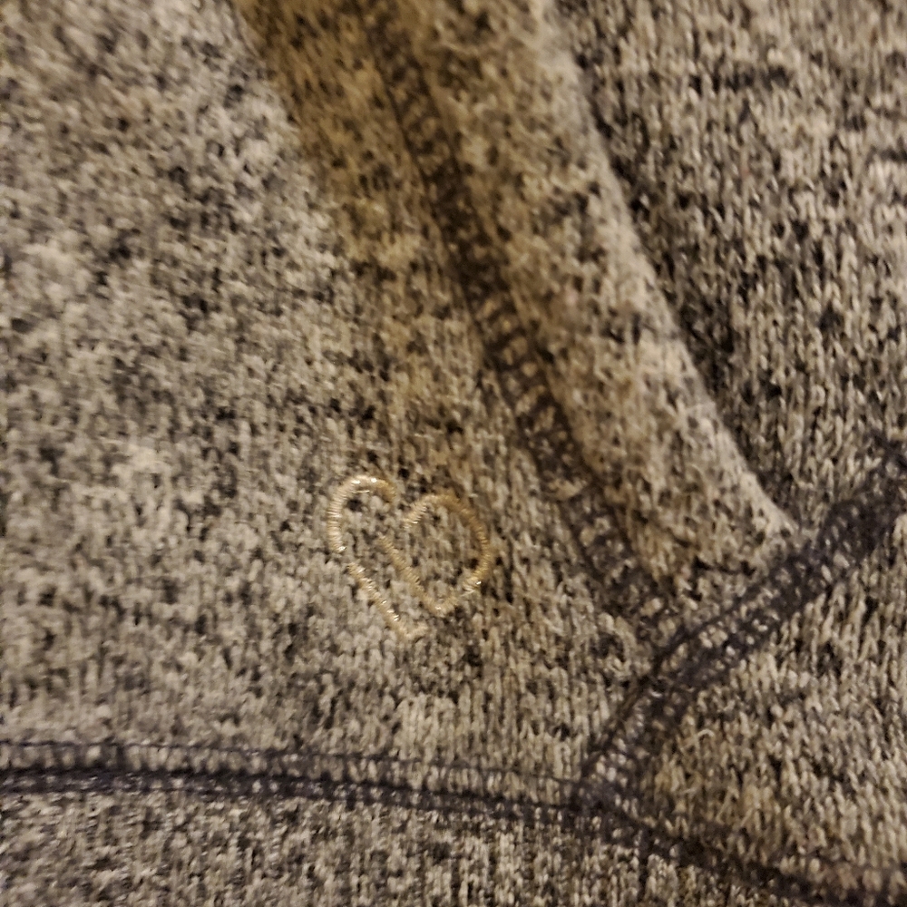 Aeropostale Live Love Dream hoodie. - Picture 2 of 6